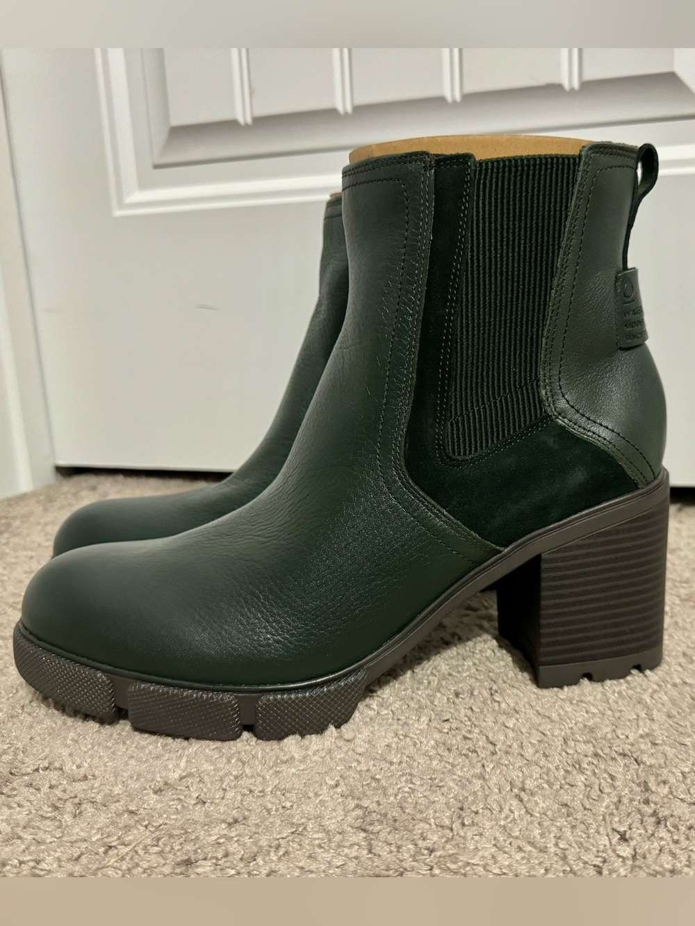 Great Naturalizer size 11 pine green leather waterproof Mindy pull on boots new